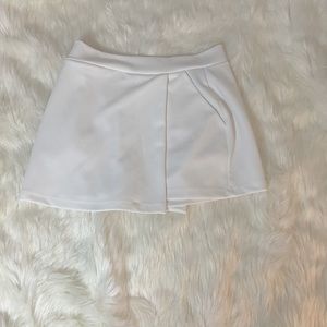 Pencil white skirt